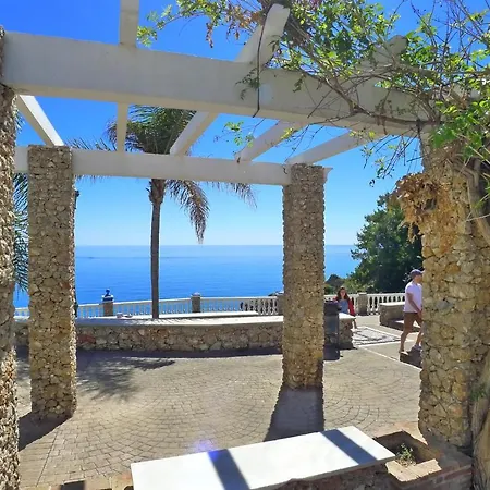 R795 - Capistrano Playa 610 Апартаменты